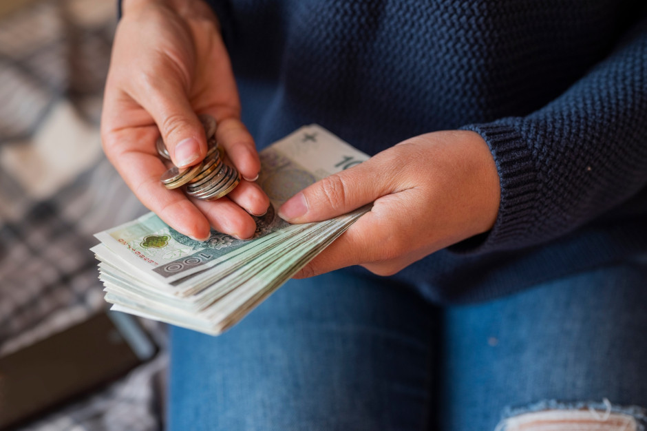 Od dziś ułatwienia dla ponad 4 mln Polaków. Chodzi o ich oszczędności