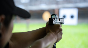 Mieszkańcy znów alarmują w sprawie strzelnicy. „Huk słychać nawet kilka kilometrów dalej”