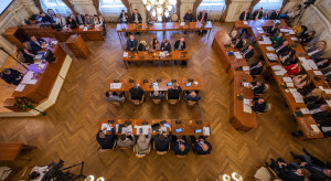 Zdalne komisje rady gminy coraz bliżej. Mieszkańcy mogą zostać bez prawa wstępu