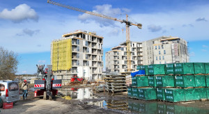 Miasta oddają grunty pod budowę mieszkań społecznych i płacą VAT. Czują się poszkodowane
