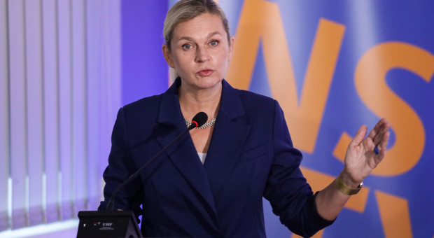Polscy uczniowie powyżej średniej. MEN: przed nami jeszcze wiele pracy