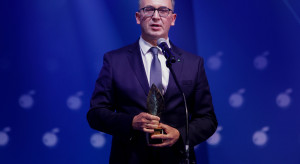 Wjadą na przejazd kolejowy i stracą prawo jazdy. Nie będzie litości dla kierowców