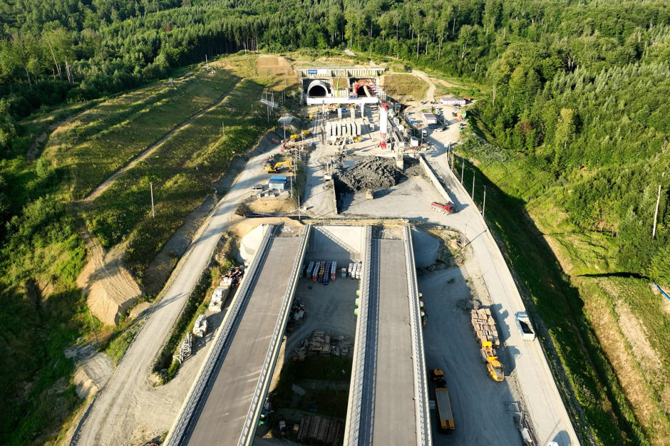 Wielki tunel powstający na drodze ekspresowej S19 2255 metrów jazdy pod ziemią. Powstaje gigantyczny tunel dla drogi ekspresowej