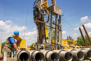 Wwiercą się na 2 km w poszukiwaniu gorących wód. Geotermia otworzy nowe możliwości