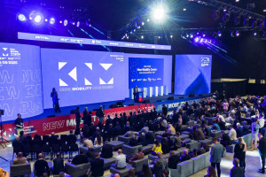 Kongres Nowej Mobilności 2026 startuje w Katowicach. 600 prelegentów i ponad 250 sesji