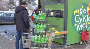 Butelkomaty mogą nie dać rady. Najpierw uproszczenie systemu kaucyjnego