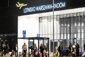 Ponad 100 tys. pasażerów na lotnisku. We wrześniu był wzrost o 41 proc.