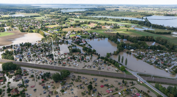 Woda spływa z gór w kilka godzin. Potrzebny system na całą Polskę