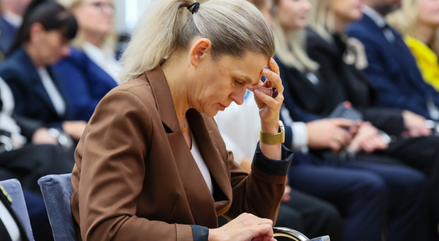 Rewizje i klasy zamykane na klucz. MEN wzmacnia bezpieczeństwo w szkołach